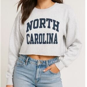 Champion Vintage North Carolina Relaxed Cropped Sweatshirt – Gray – Size Small